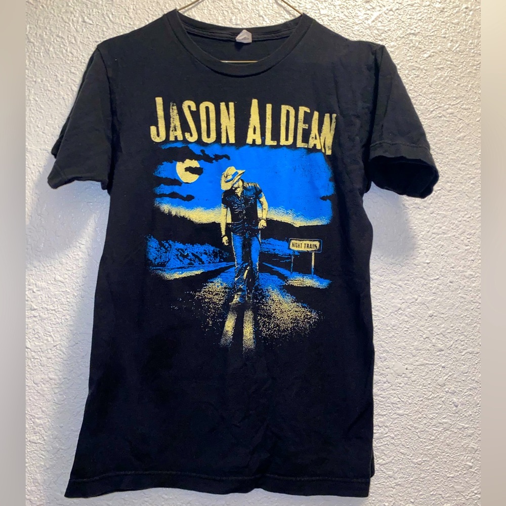 Jason Aldean, bought in concert, right by stage, Size Small, Black Tee